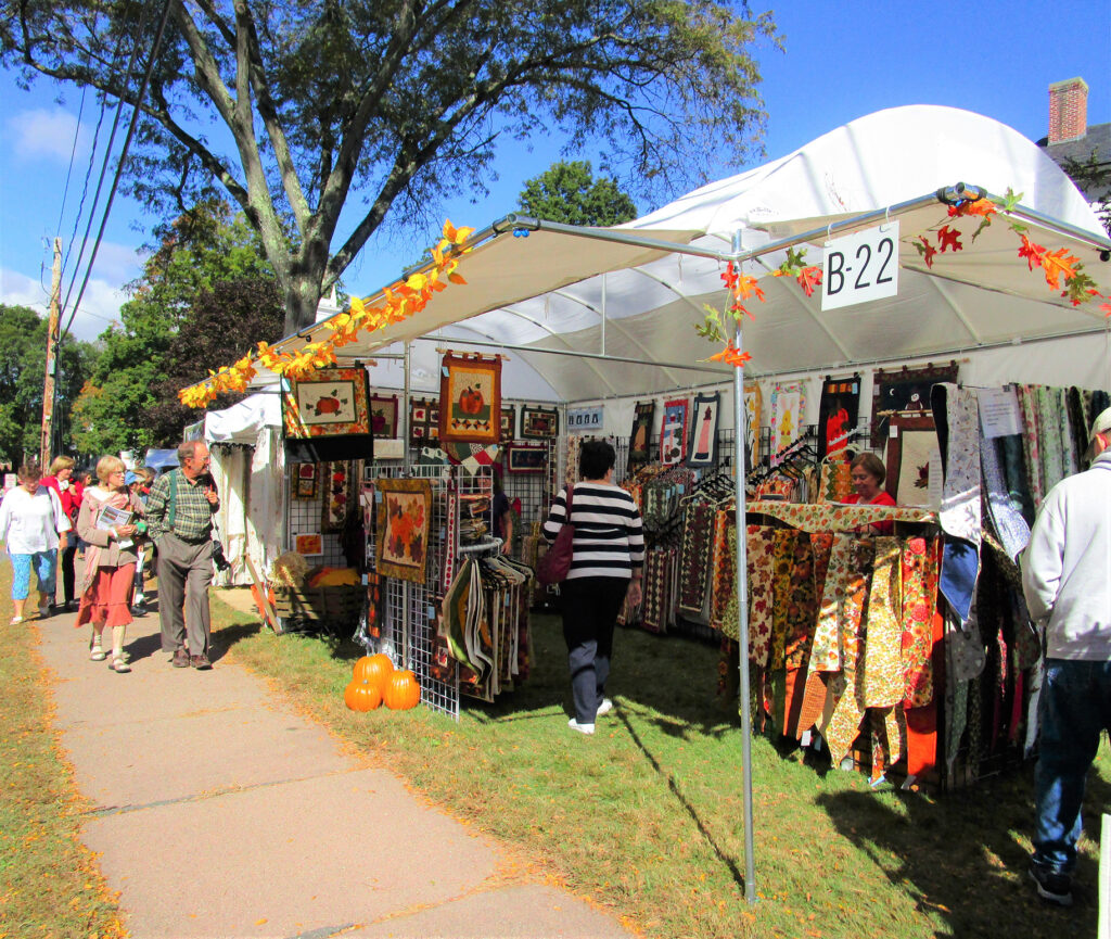 Old Deerfield Fall Craft Fair Memorial Hall Museum
